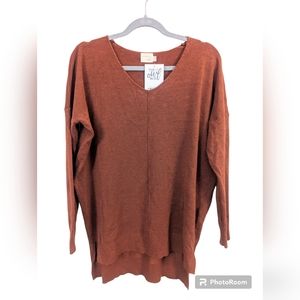 NWT Dreamers by Debut Tunic Sweater